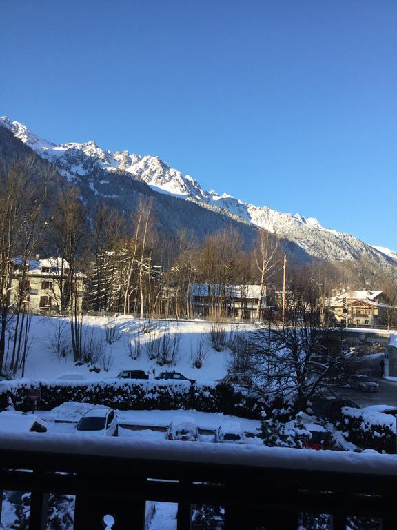 Апартаменти Gite Chamonix Mont Blanc Lyret Екстер'єр фото
